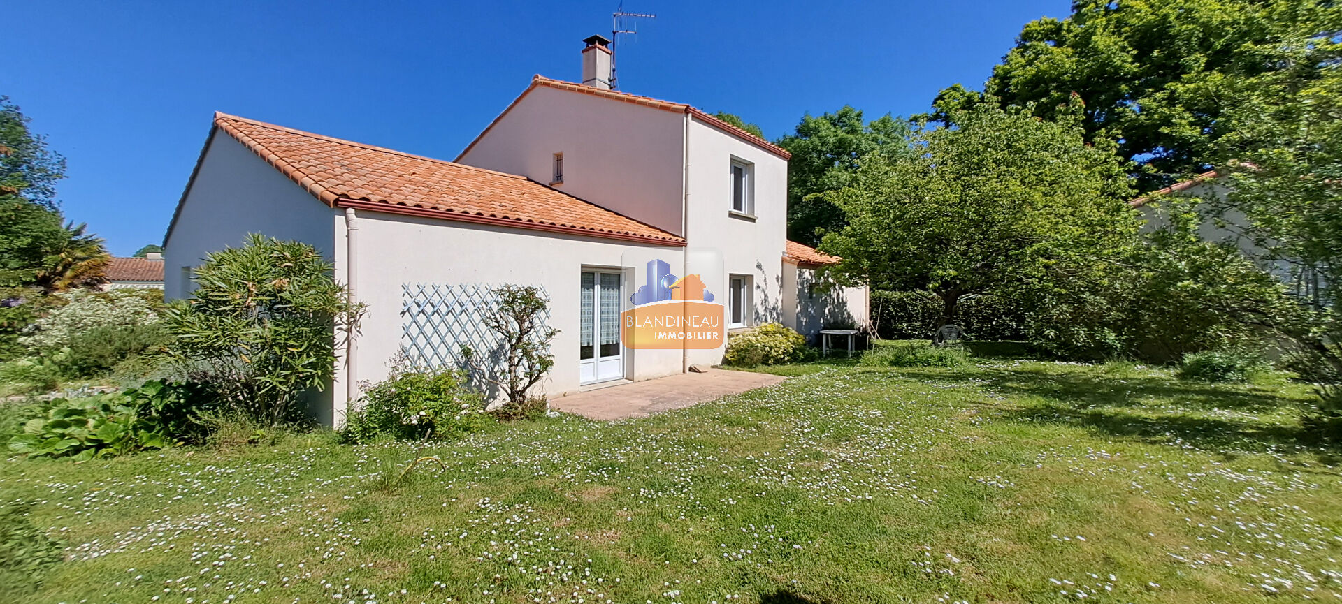 MAISON REZE, 3CH + 1 BUREAU, JARDIN, GARAGE