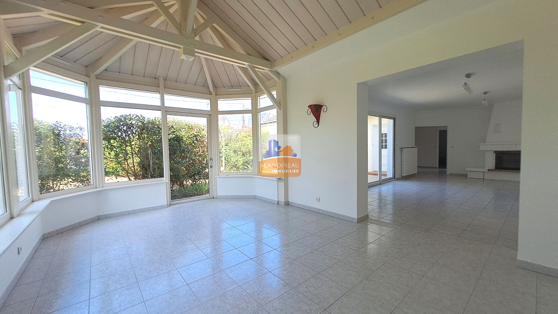 Agence immobilière de Blandineau Immobilier - TRANSACTION  - LA MONTAGNE