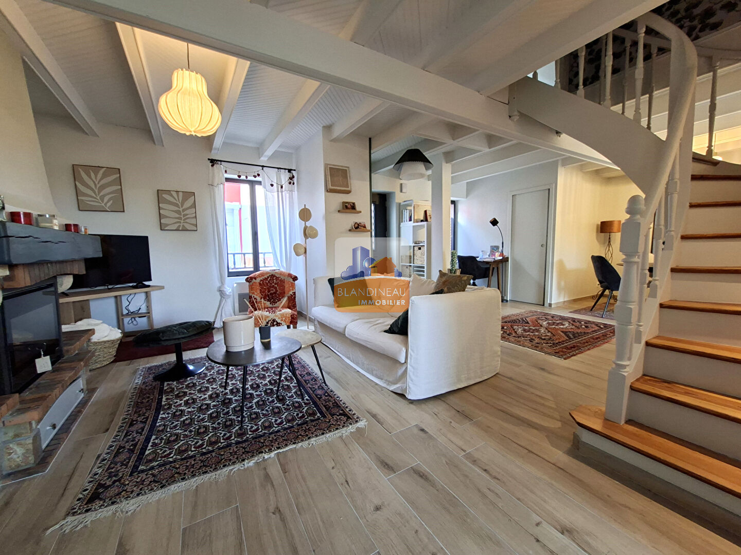 Agence immobilière de Blandineau Immobilier - TRANSACTION  - LA MONTAGNE