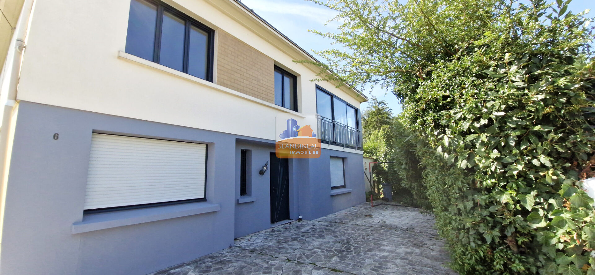 BOUGUENAIS MAISON 5 CH 145 M² SUR 755 M² DE TERRAIN