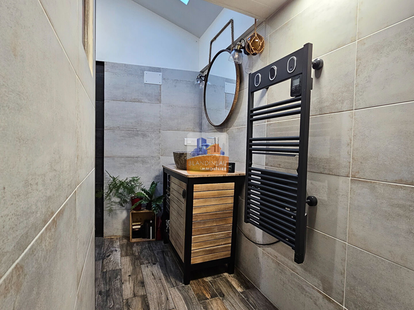 Photo BOUGUENAIS LES COUETS, MAISON PP EN PIERRE 73 m², GARAGE, 2 CHAMBRES + JARDIN image 6/6