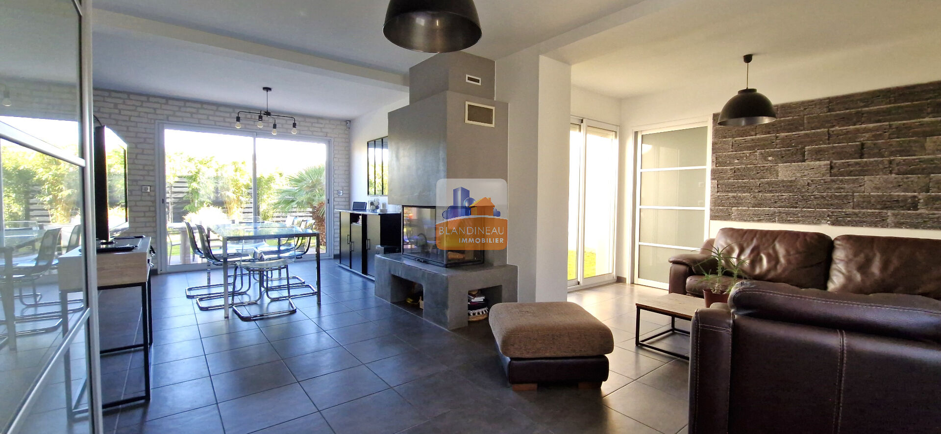 Photo MAISON BOUGUENAIS BOURG 125 M² 5 CH + BUREAU SUR 355 M² DE PARCELLE image 5/6