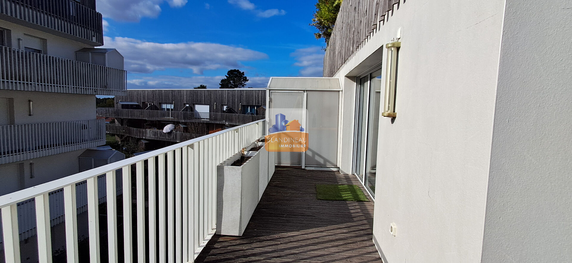 Photo REZE LA JAGUERE - Beau T3 avec terrasse et stationnement image 5/6