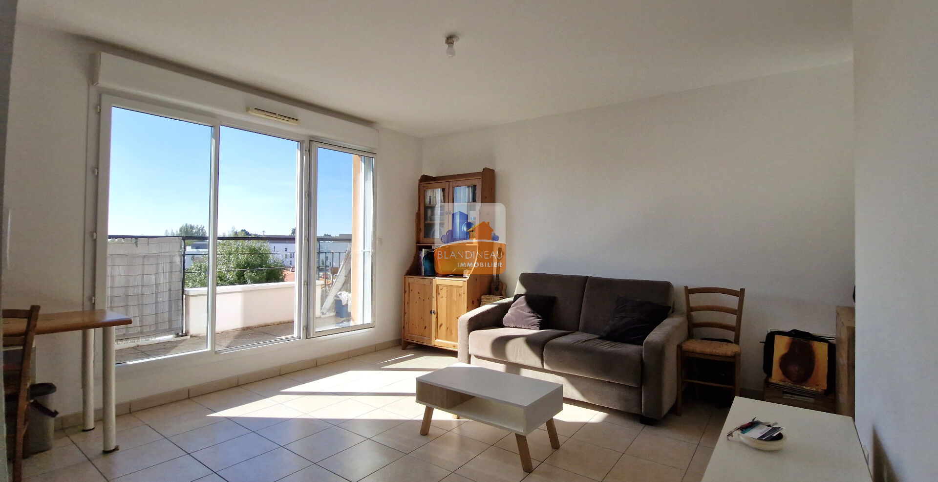 Photo LES SORINIERES - APPARTEMENT 43.85 M² ,1 CHAMBRE, GRANDE TERRASSE ET GRAND GARAGE image 1/6