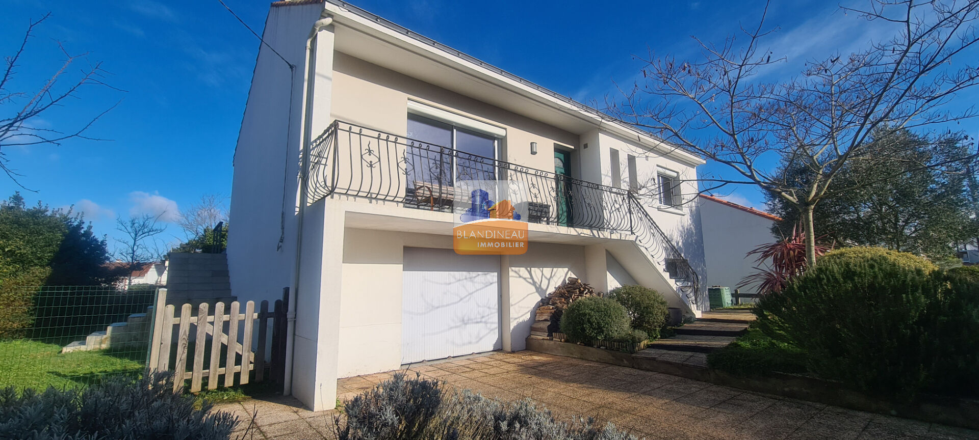 Agence immobilière de Blandineau Immobilier - TRANSACTION  - LA MONTAGNE