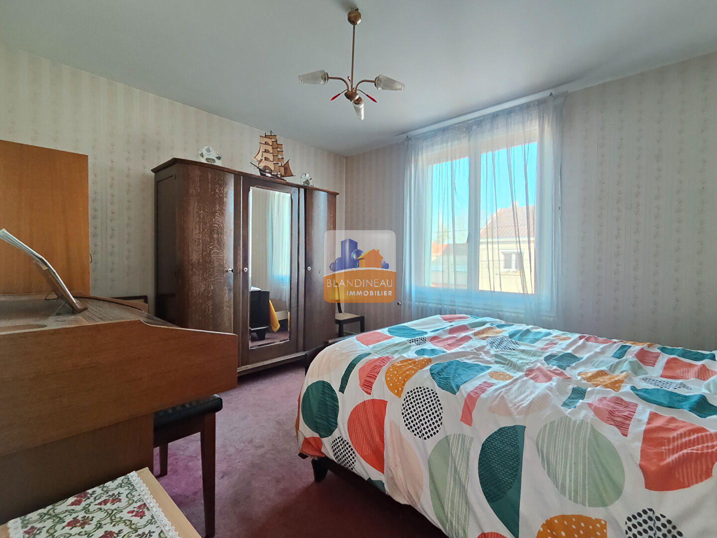 Photo BOUGUENAIS LES COUETS - MAISON 4 CHAMBRES 102.5 m² - 2 GARAGES -  TERRAIN 605m² image 6/6