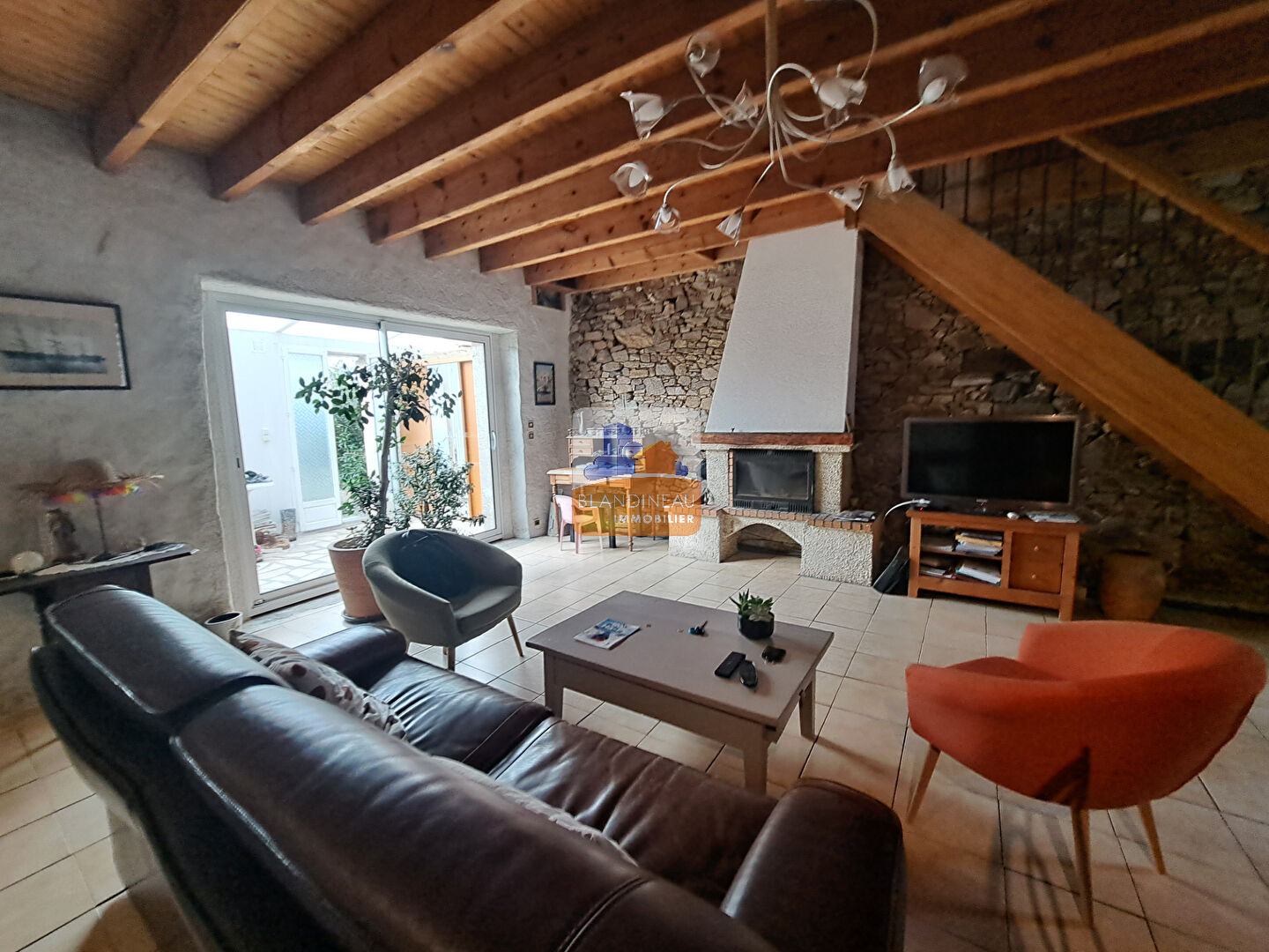 Agence immobilière de Blandineau Immobilier - TRANSACTION  - LA MONTAGNE