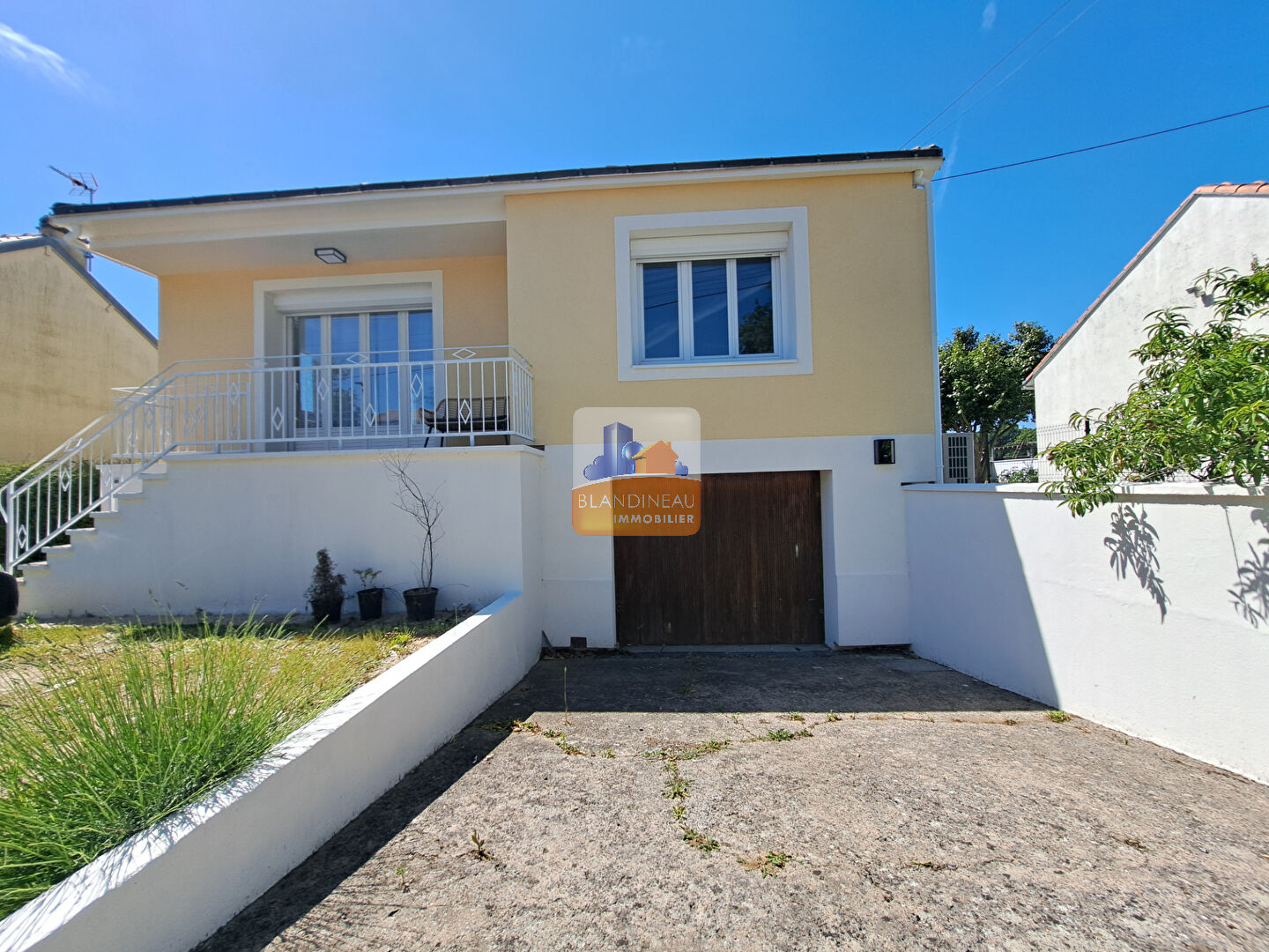 Agence immobilière de Blandineau Immobilier - TRANSACTION  - LA MONTAGNE