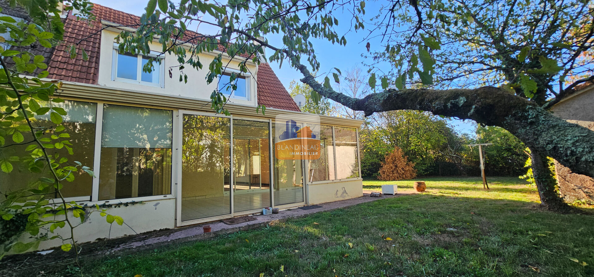 Agence immobilière de Blandineau Immobilier - TRANSACTION  - LA MONTAGNE