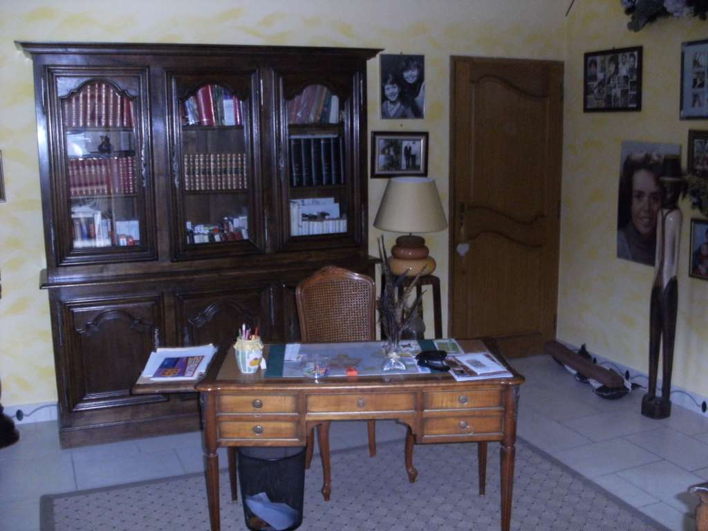 Photo Maison Faumont - 10 Pièce(s) - 320 M2 image 3/6