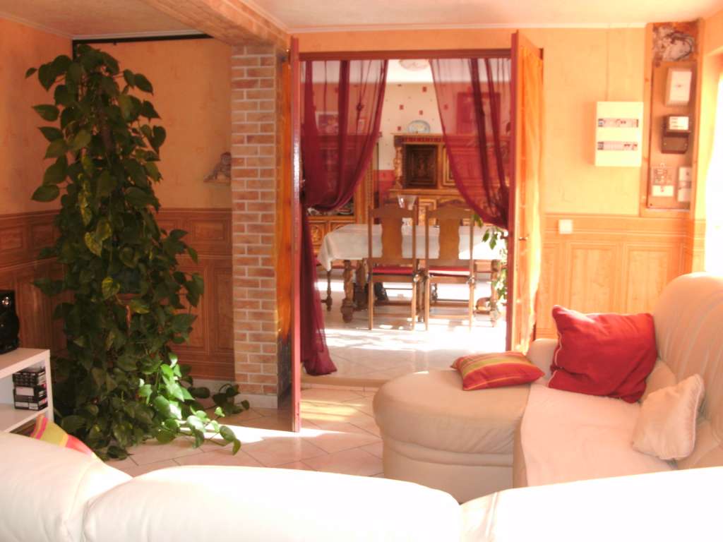 Photo Maison Raimbeaucourt - 6 Pièce(s) - 92 M2 image 2/6