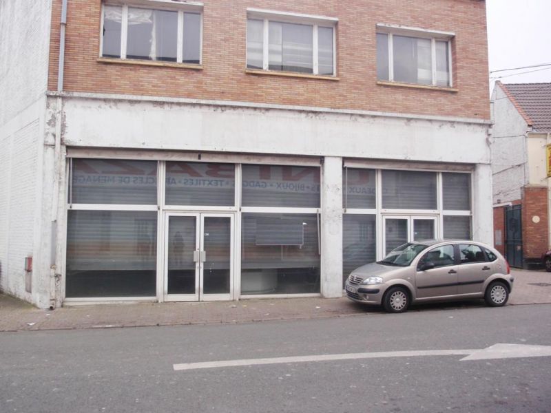 Photo Local -240m² -Billy Montigny image 1/1