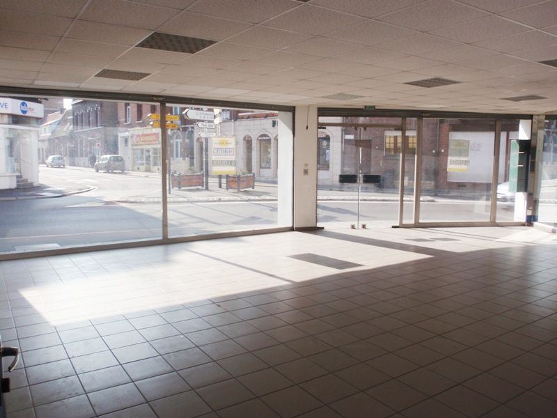 Photo Local - 400 m² - HENIN BEAUMONT image 1/2