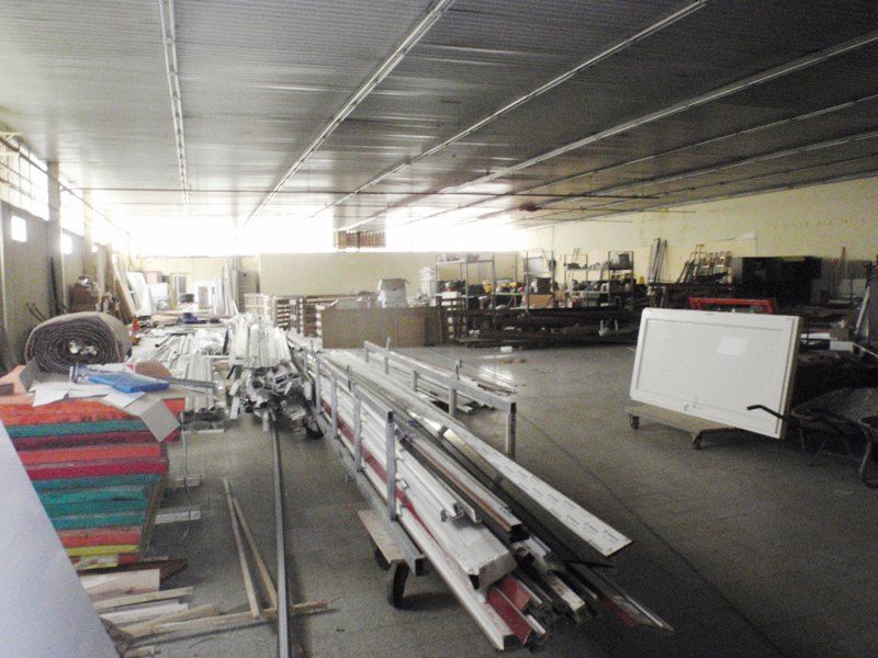 Photo Local d'activités - 3500 m² - Courcelles les Lens image 6/6