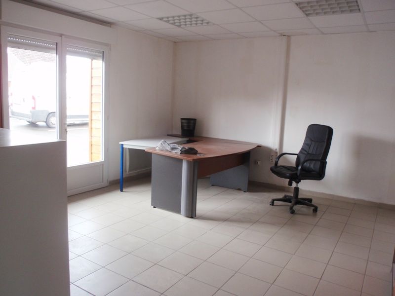 Photo Local - 220 m² - Noyelles Godault image 3/3