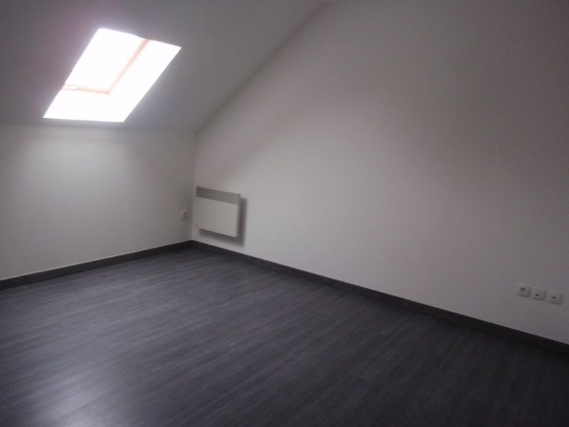 Photo Maison - 90 m² - COURCELLES LES LENS image 2/3