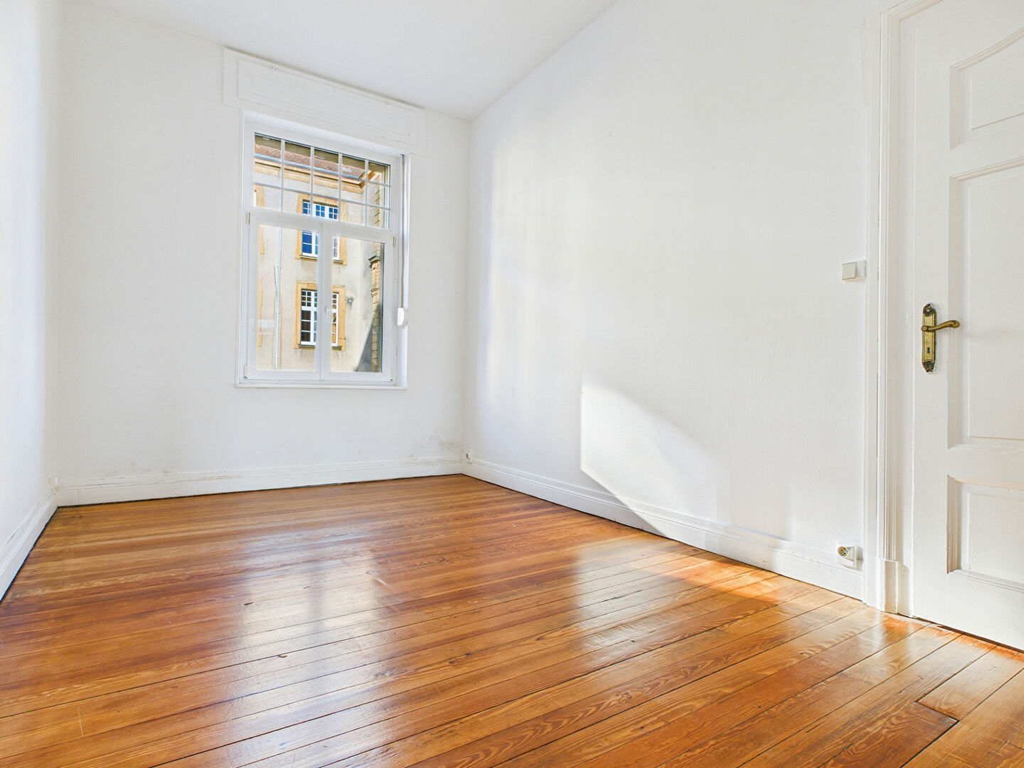 *Appartement F4 à louer proche Ecoles, commerces