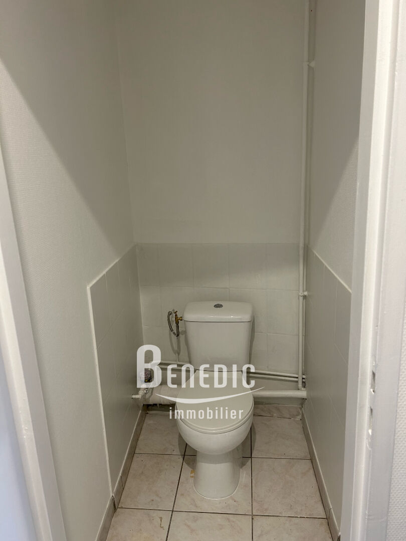 Photo METZ CENTRE Location F1bis dans résidence ancienne image 4/6