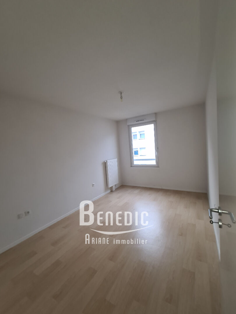 Photo Appartement T3 balcon et parking - Résidence FONTENO PARK image 5/6