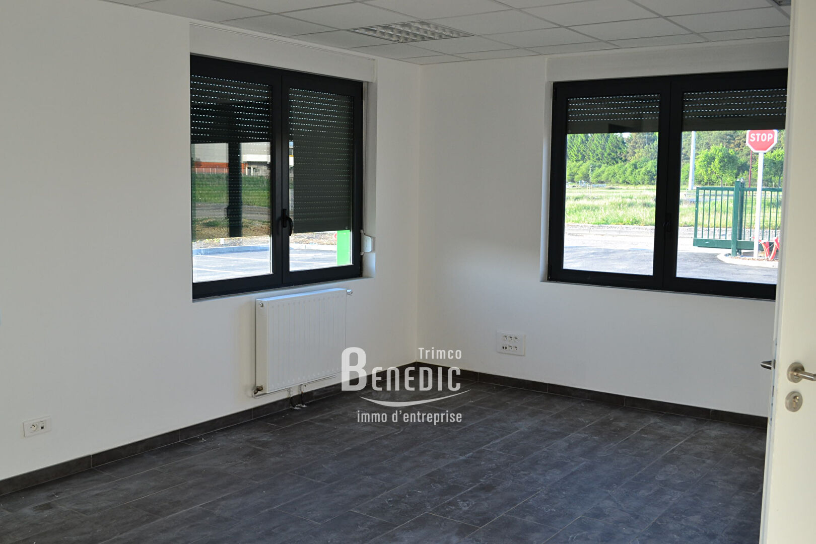 Photo A vendre locaux commerciaux loués à Jury image 6/6