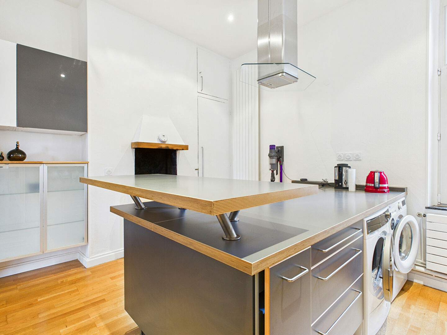 Photo F4 MEUBLE DE QUALITE - 104 M2 - VUE EXCEPTIONNELLE image 4/6