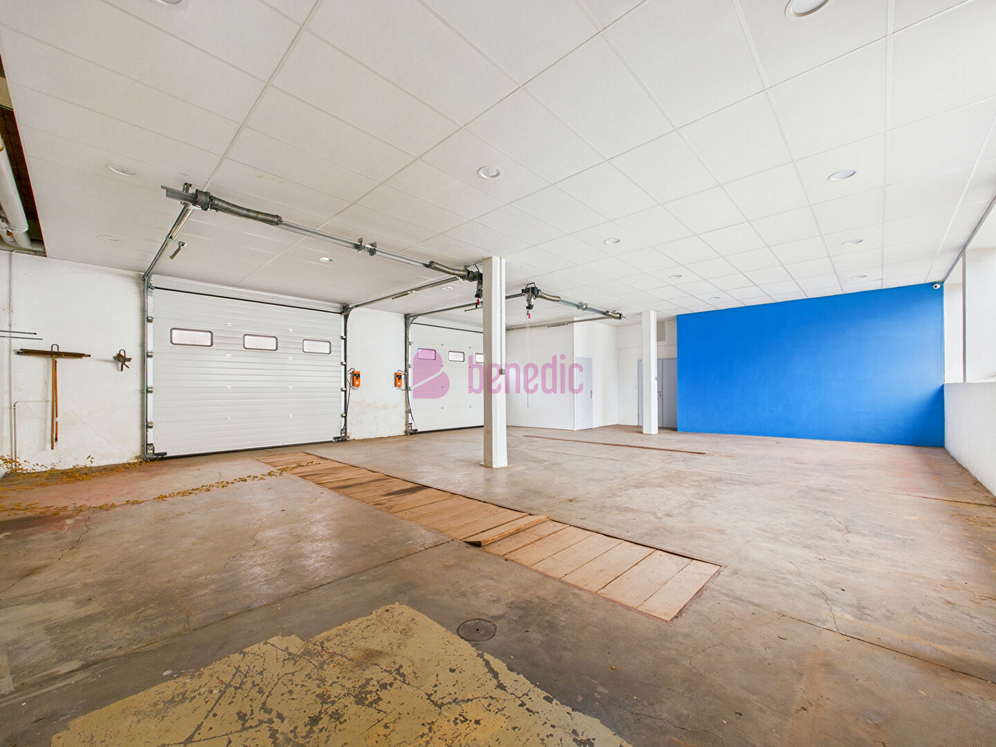 Local professionnel et commerciaux avec terrain à vendre à Saint-Avold Centre