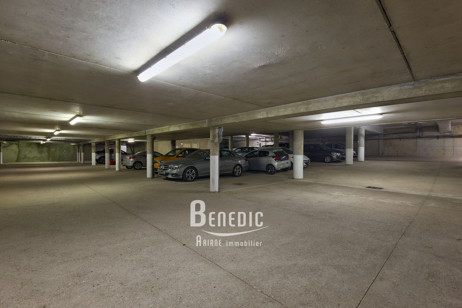 Photo PLACE DE PARKING EN SOUS SOL Rue Robert Schuman image 2/3