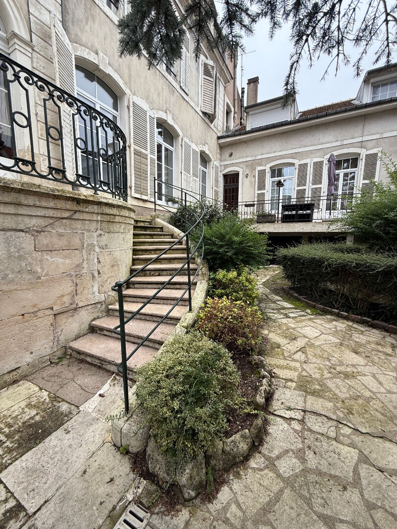 Agence immobilière de 
 ARIANE IMMOBILIER - GROUPE BENEDIC - Ariane Immobilier - Anatole France 
