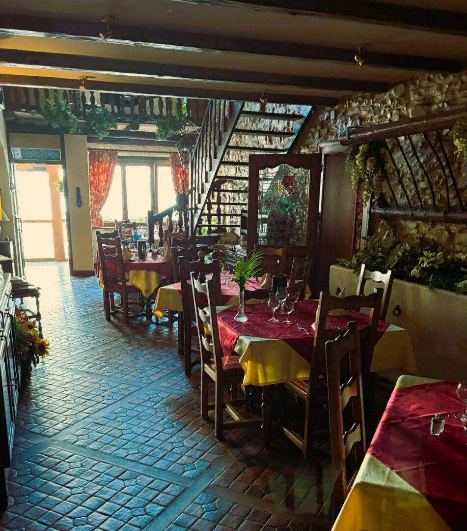 Photo Opportunité Exceptionnelle : Fonds de Commerce du Restaurant Ratelier avec Appartement image 2/6