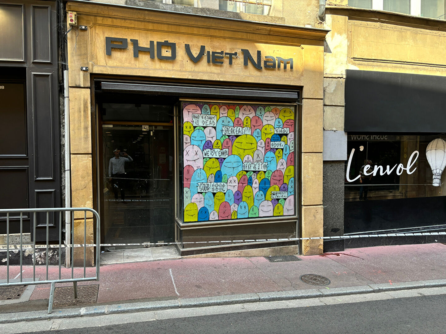 Photo Locaux Commerciaux à Vendre - 275 m²  - En Fournirue, Metz image 1/3