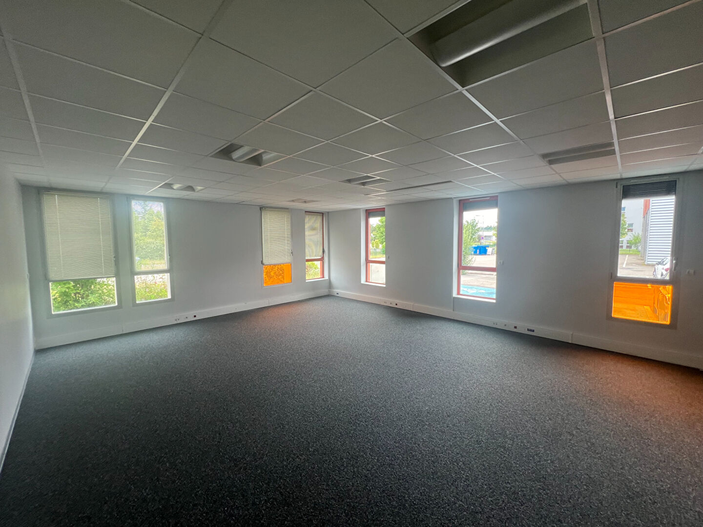 Photo A LOUER BUREAUX 650 M² - TECHNOPOLE METZ GRANGE-AUX-BOIS (57) image 6/6