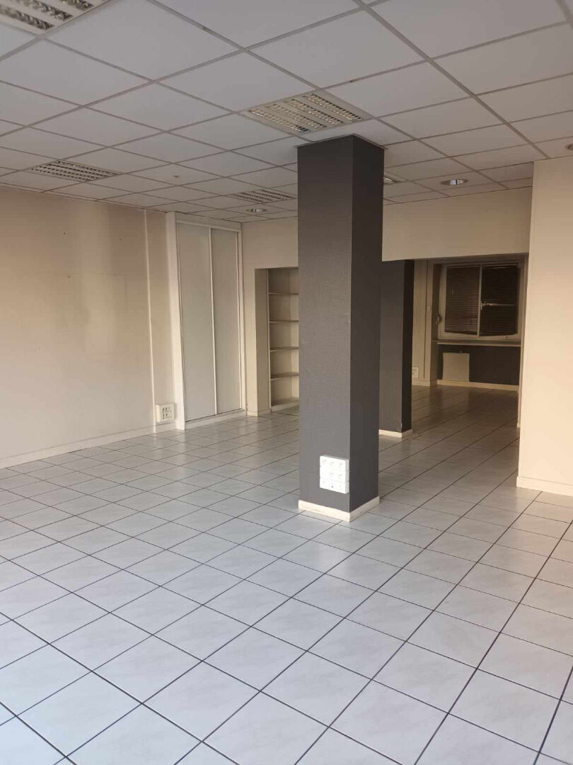 Photo FORBACH LOCAL A LOUER image 2/6