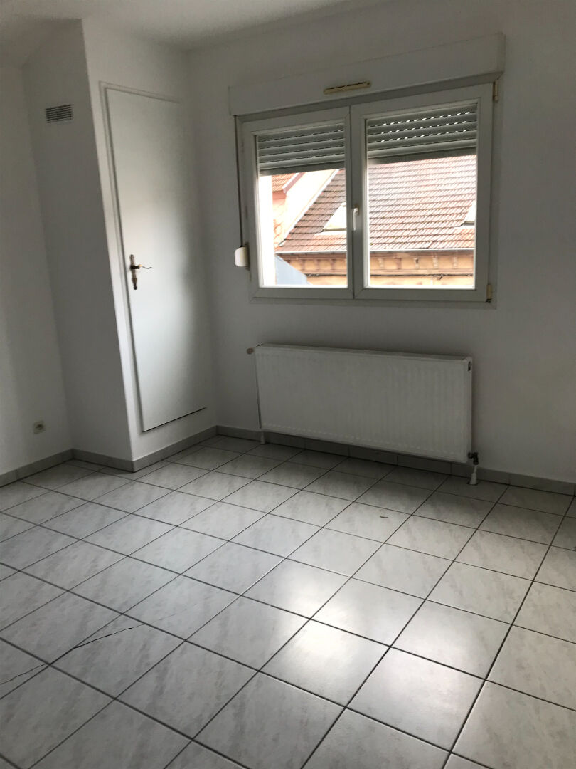 Photo FORBACH APPARTEMENT 2 PIECES image 2/4