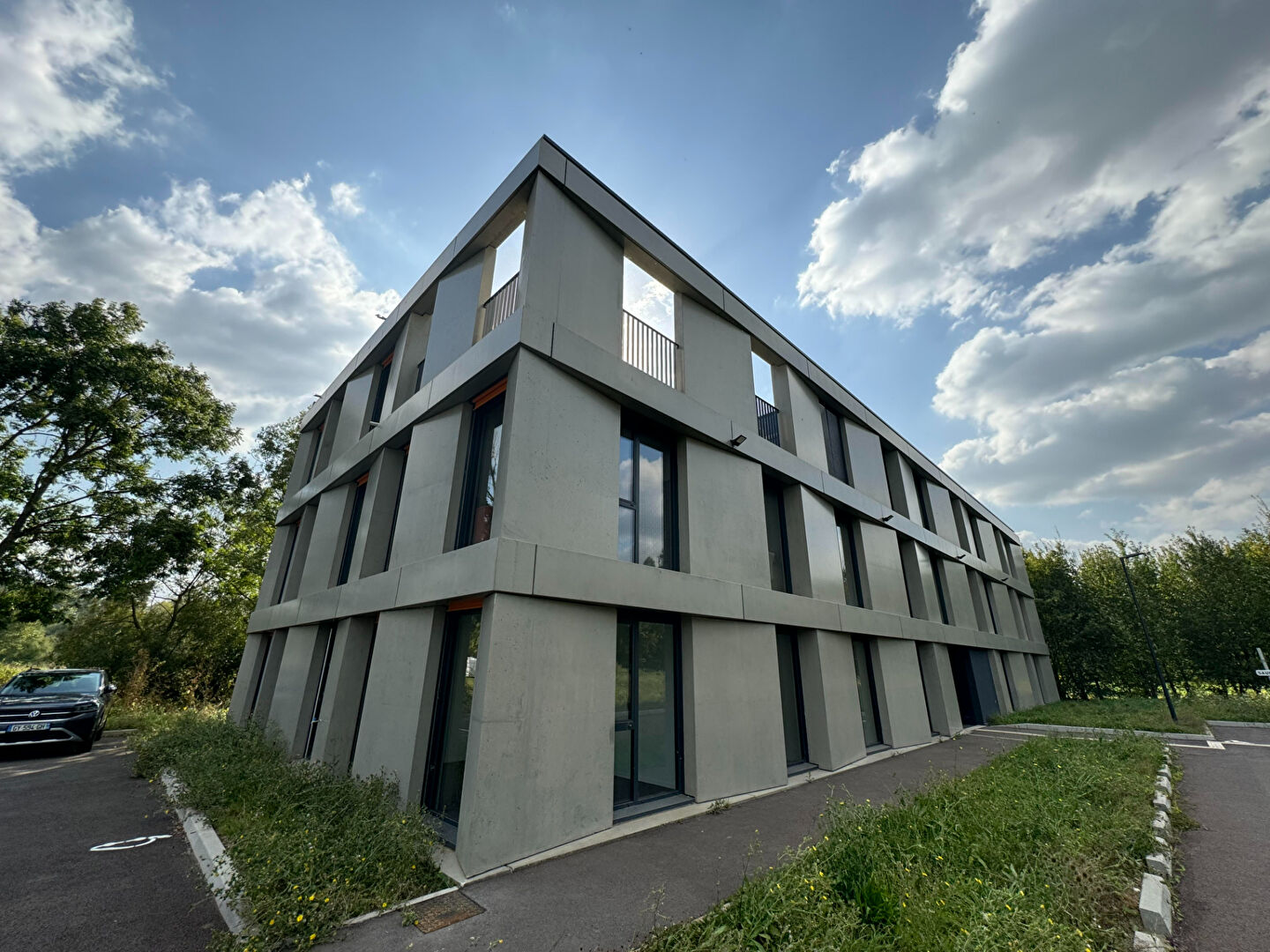 Photo À Louer : Bureau de 112,5 m² - Fonctionnalité et Confort au Rendez-vous ! image 2/6