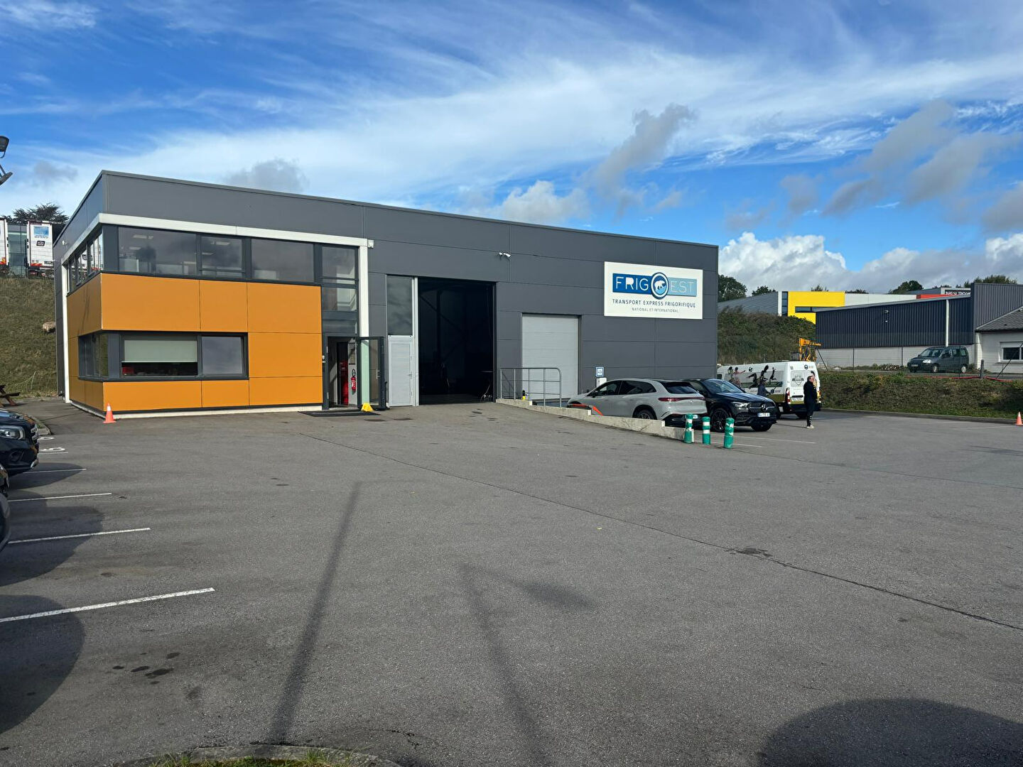 Opportunité de Location - Local d'Activité 1200m² ?