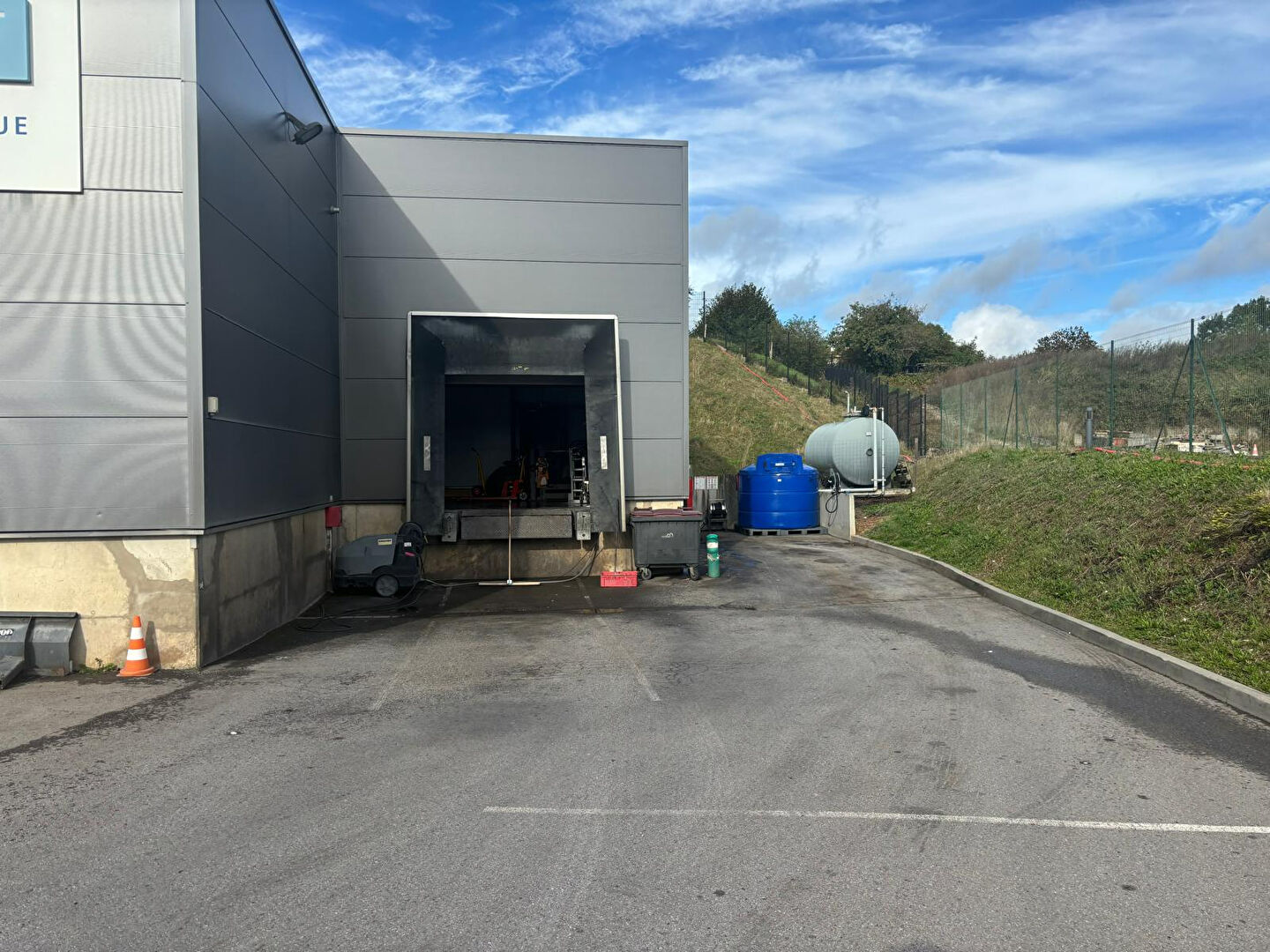 Photo Opportunité de Location - Local d'Activité 565m² image 5/6