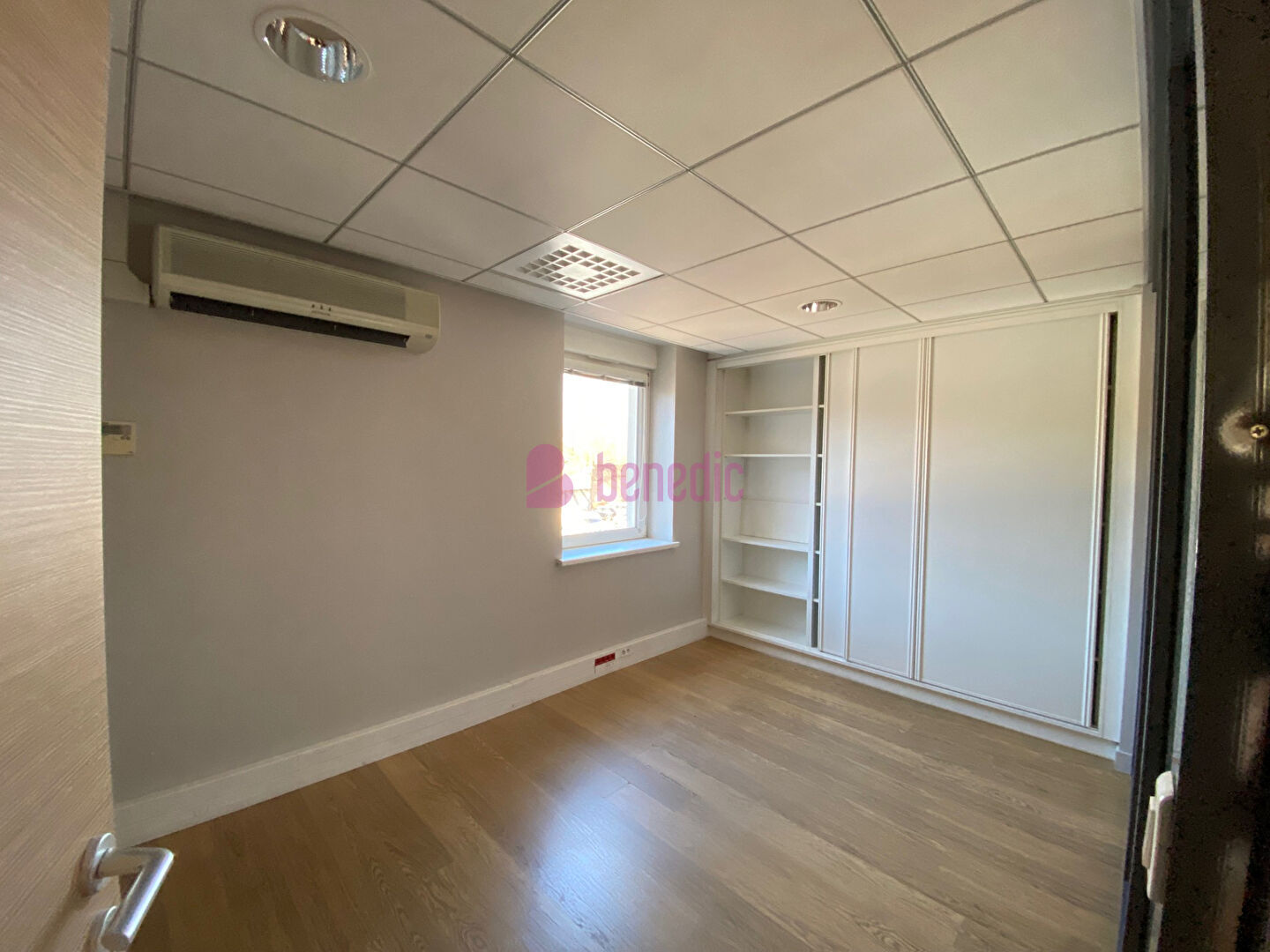 Photo Bureaux Sarreguemines 5 pièces 168 m2 image 3/5