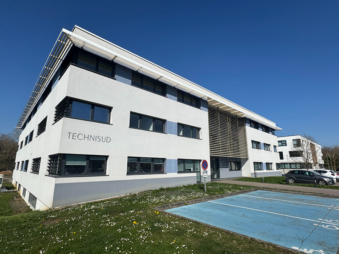 METZ SUD - JOUY-AUX-ARCHES - BUREAUX A VENDRE 300 M²