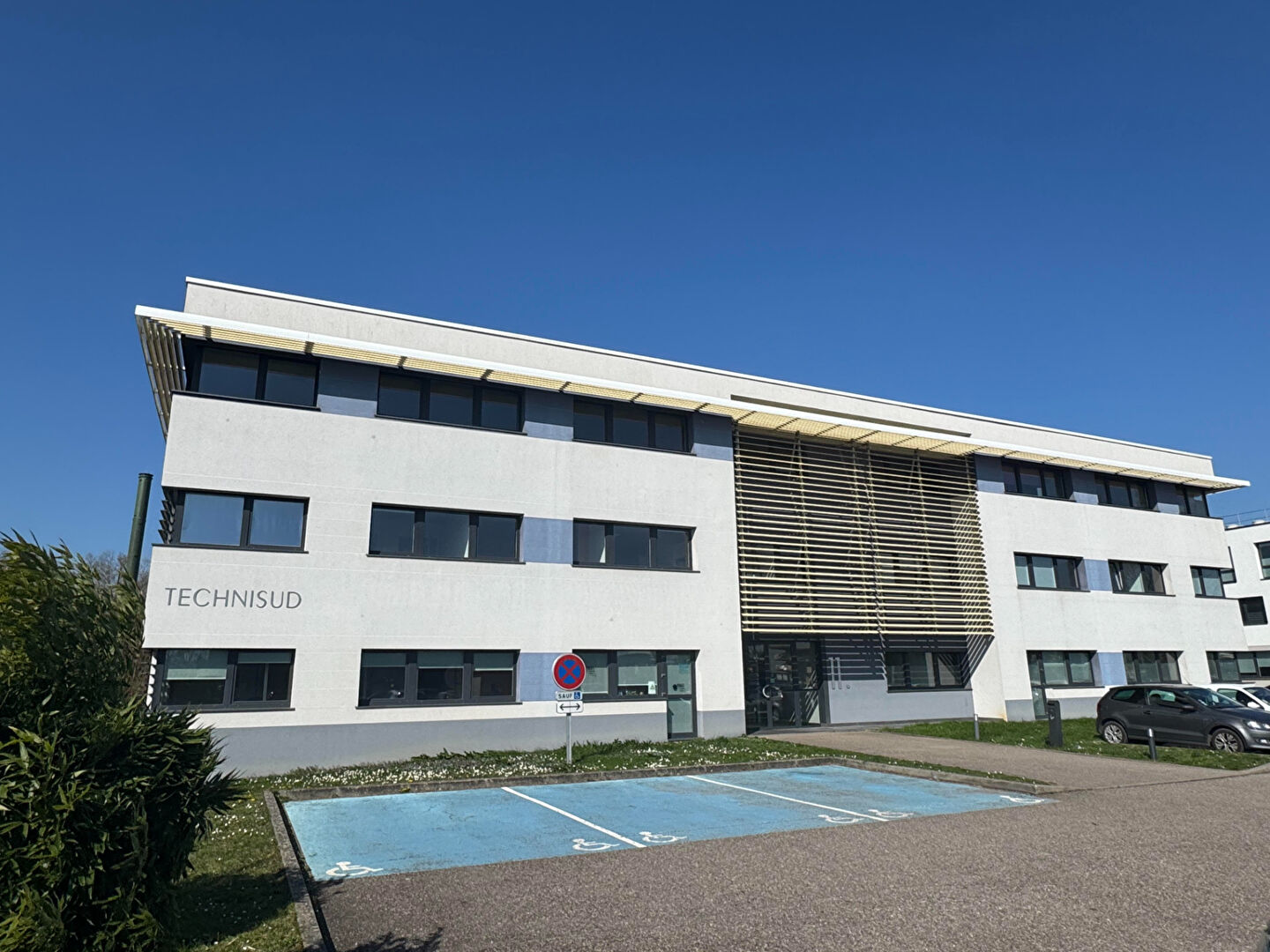 Photo METZ SUD - JOUY-AUX-ARCHES - BUREAUX A VENDRE 300 M² image 2/6