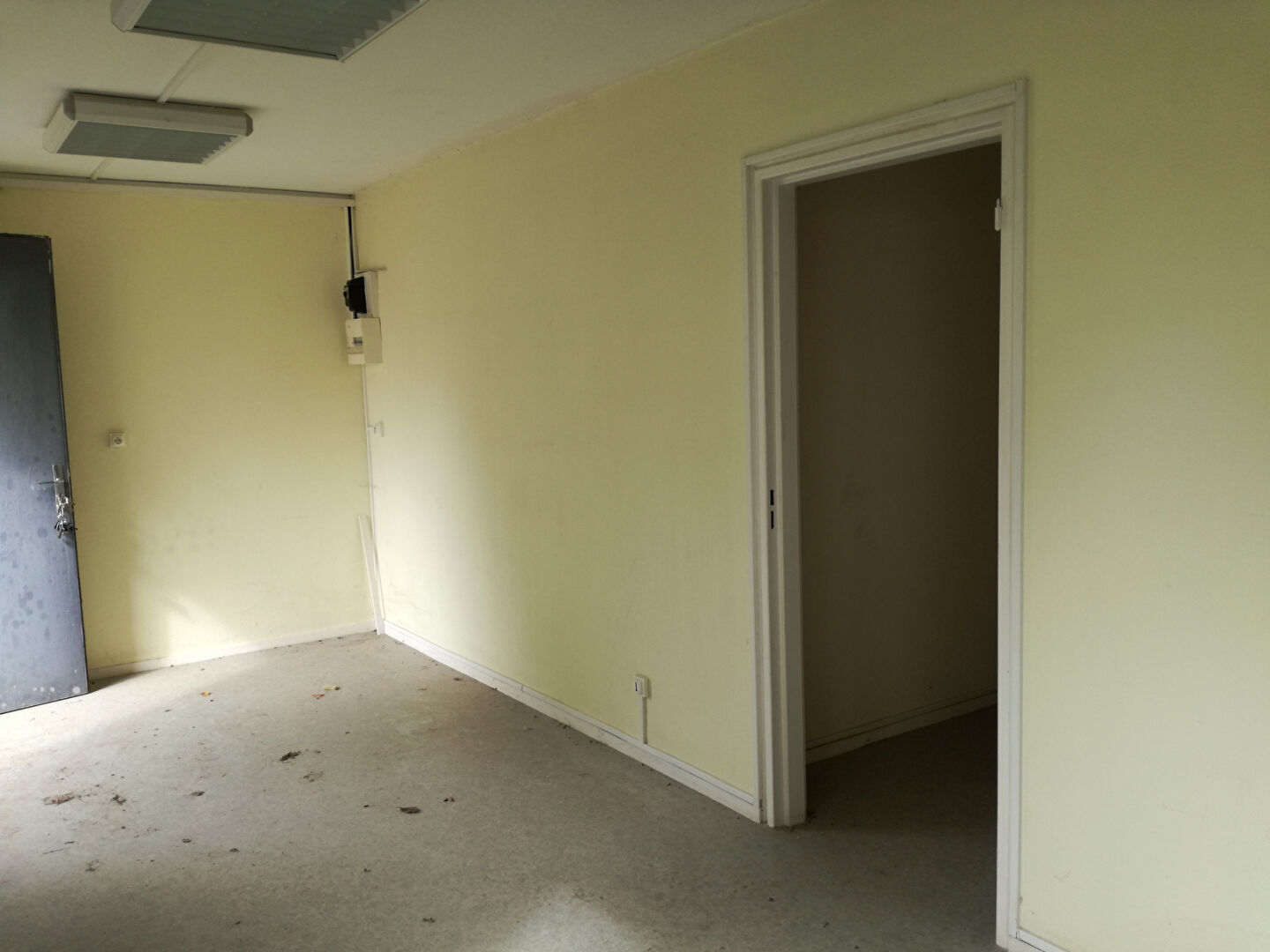 Photo Locaux de bureaux à louer à Woippy image 3/6