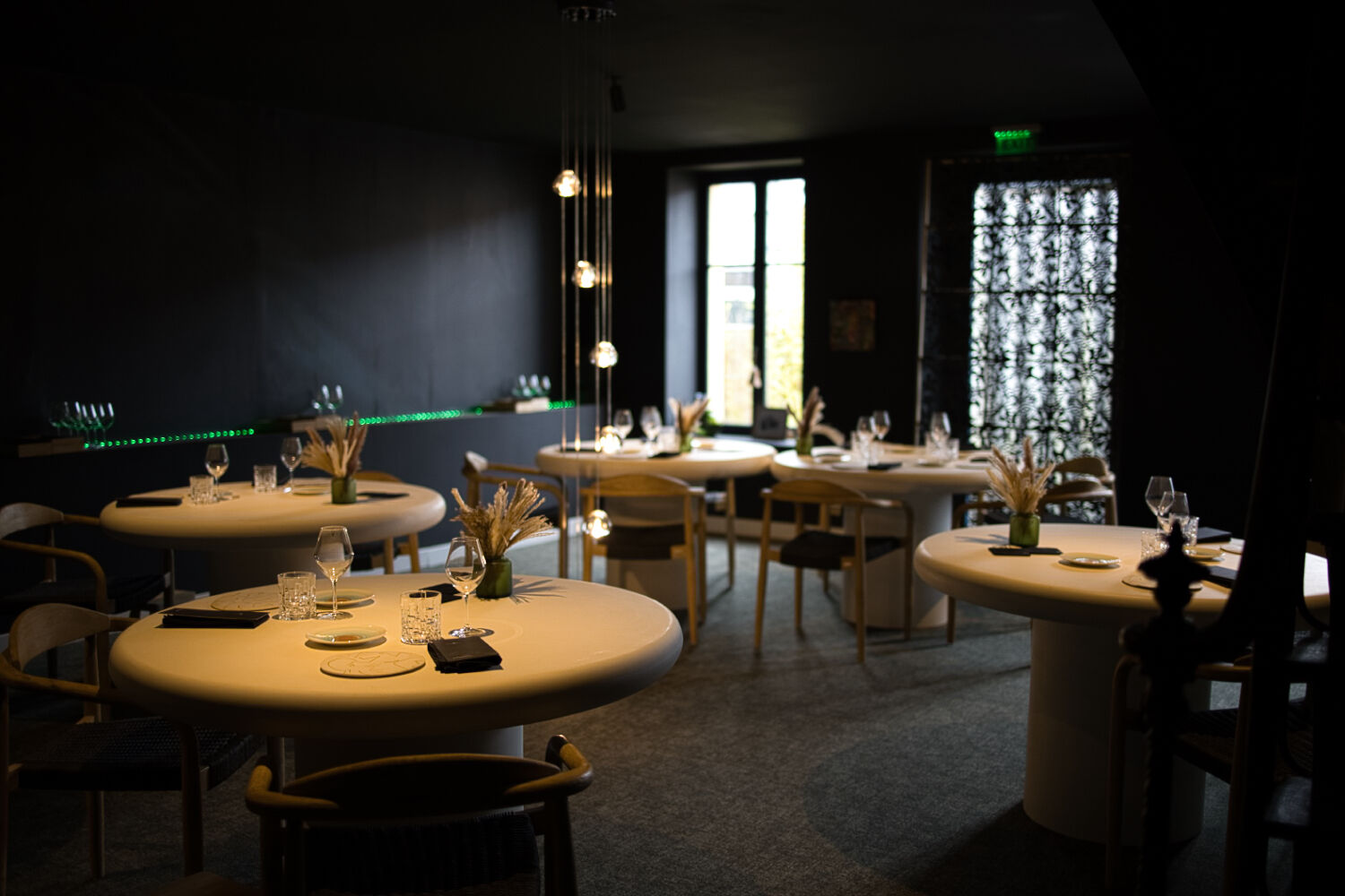 Photo Fonds de commerce clé en main : restauration, terrasses et logement sur place image 2/6