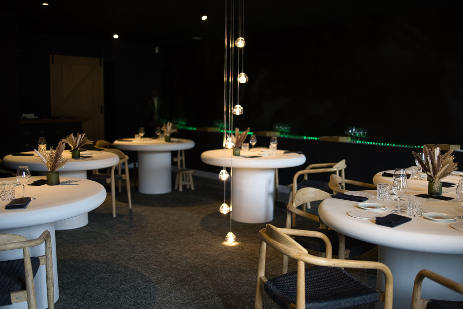 Photo Fonds de commerce clé en main : restauration, terrasses et logement sur place image 5/6