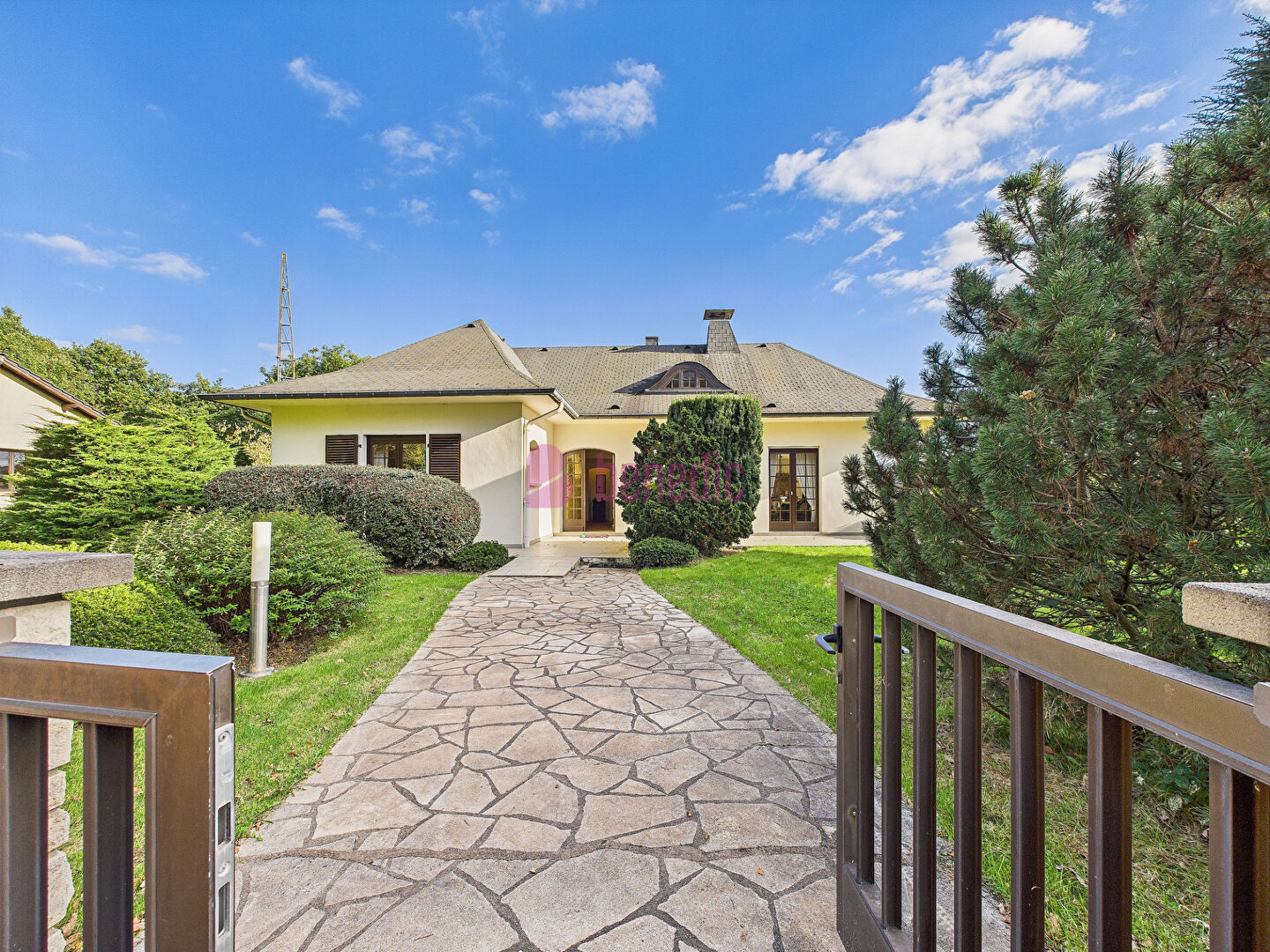 Photo Cocheren : maison individuelle à vendre image 1/6