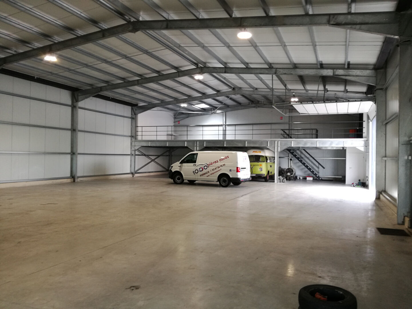 Photo Local d'activité à louer - Forbach 600 m2 image 2/4