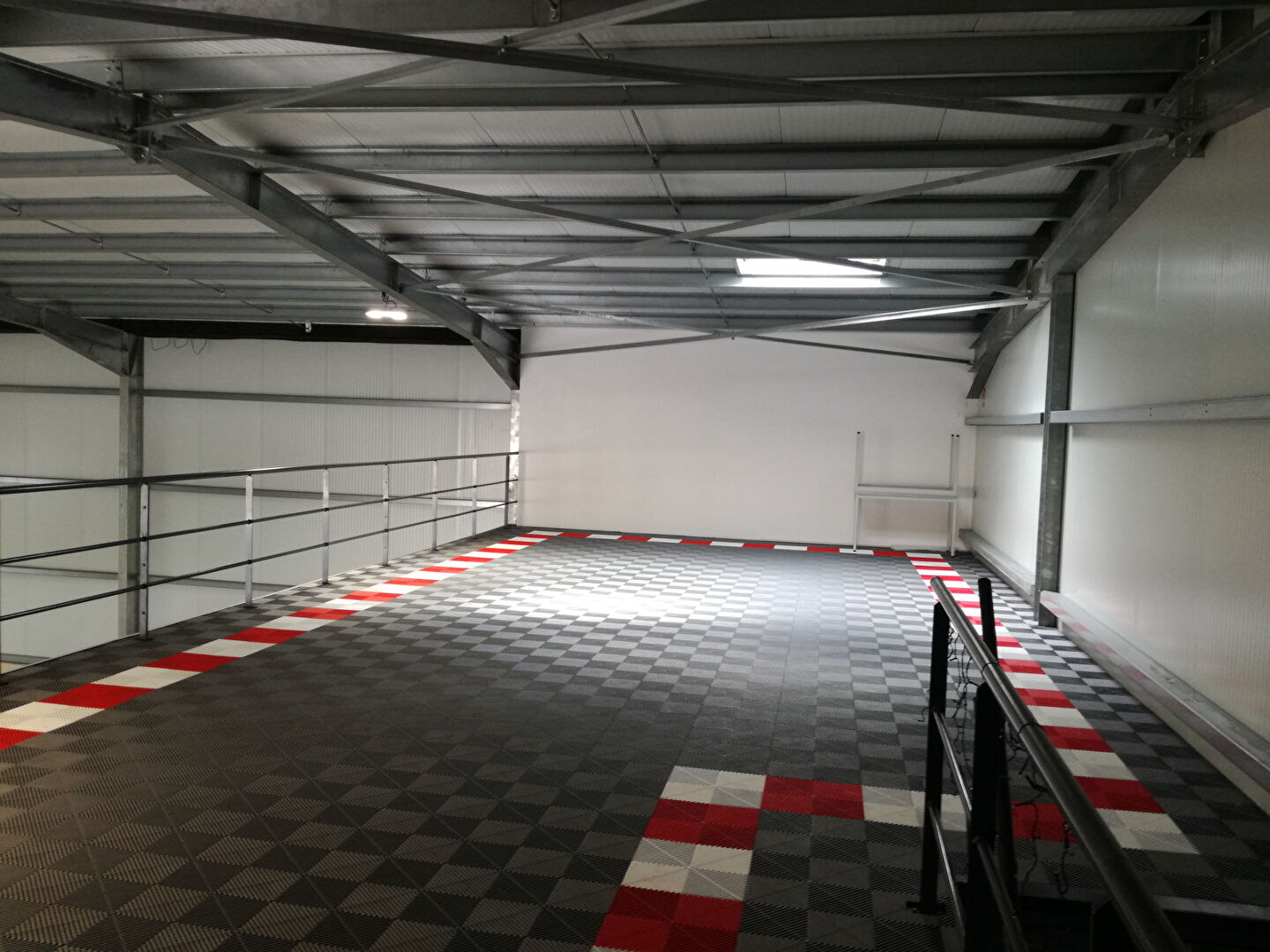 Photo Local d'activité à louer - Forbach 600 m2 image 3/4