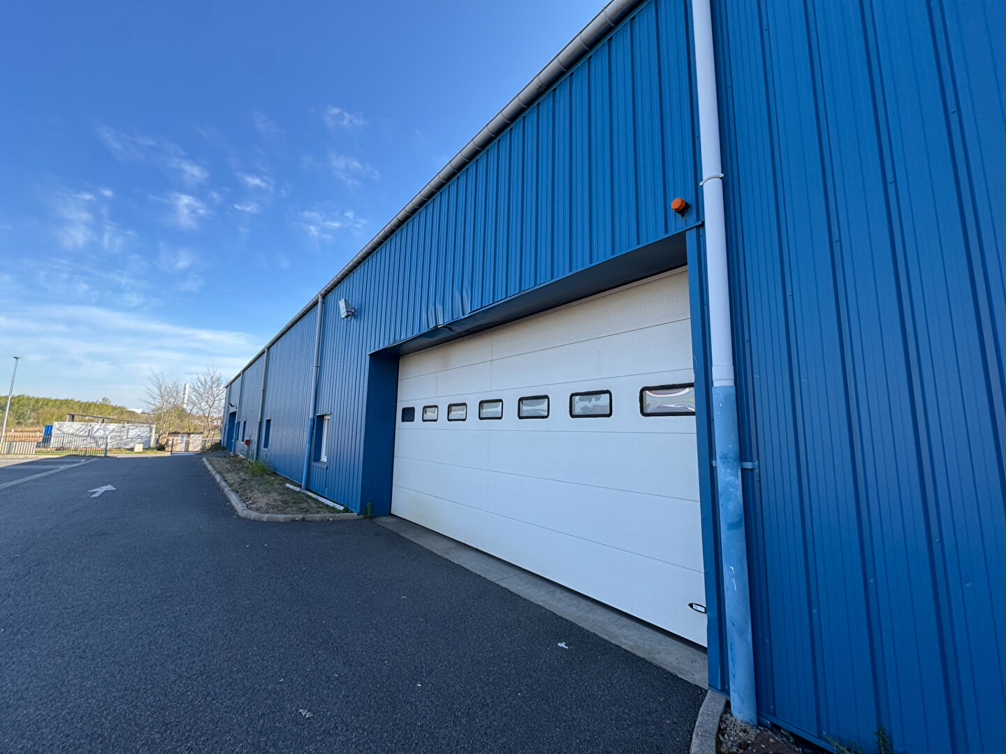 Photo Local d'activité Saint Avold 3164 m2 image 5/6