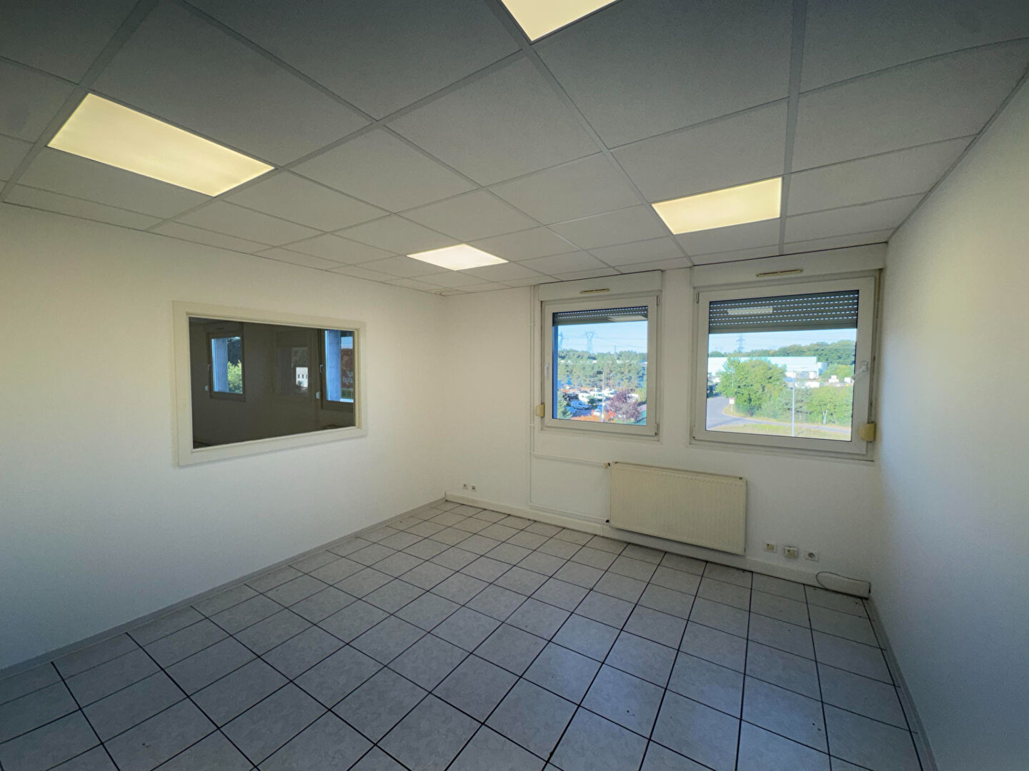 Photo Bureaux à vendre - Saint-Avold - 455 m² image 4/5