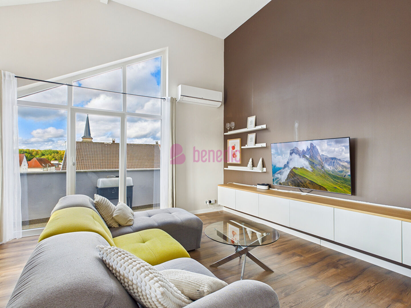 Stiring-Wendel: Appartement de standing avec terrasse et garage à vendre