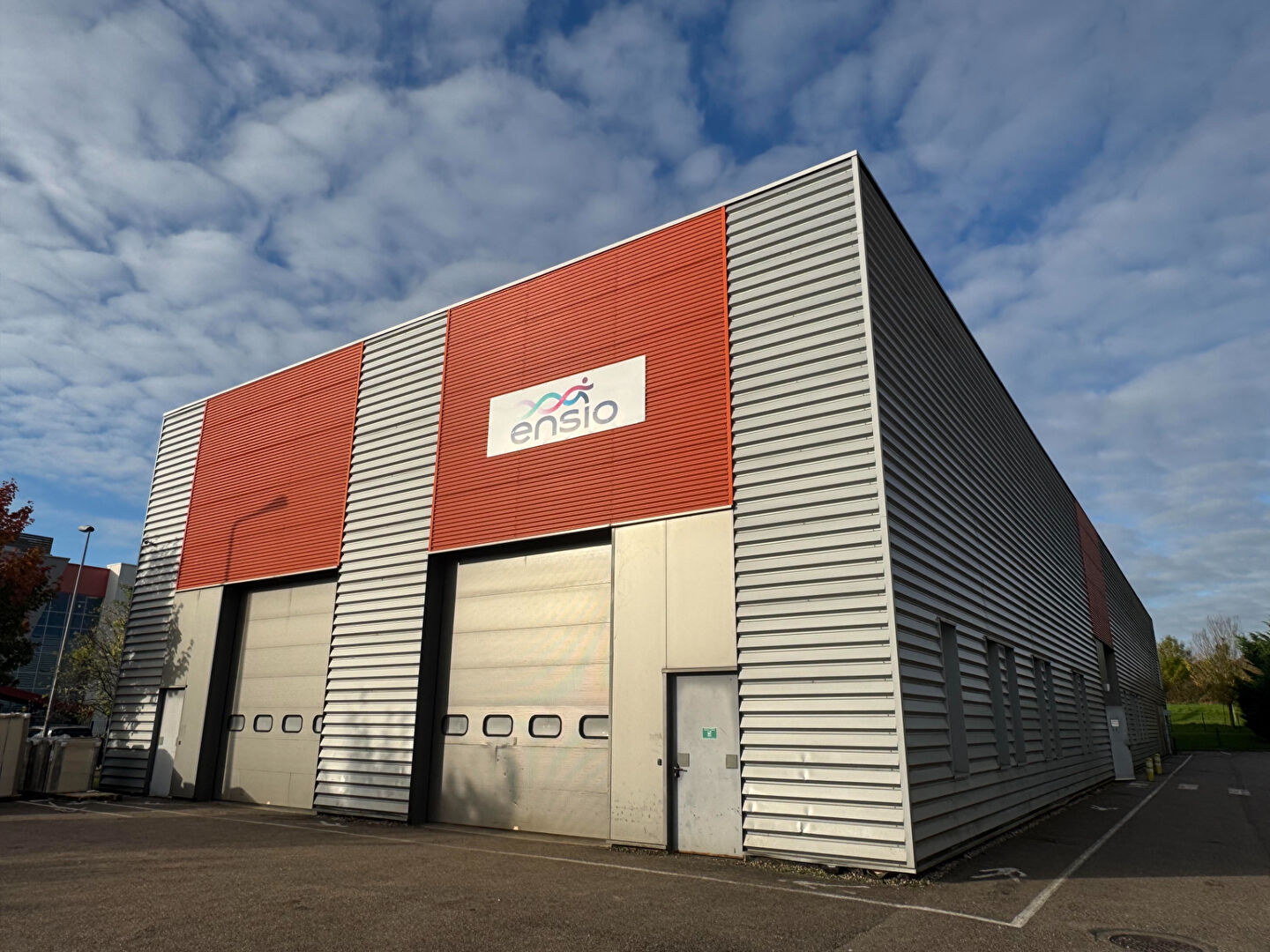 Photo A LOUER LOCAL D'ACTIVITE - METS EST - 1664 M² image 1/6