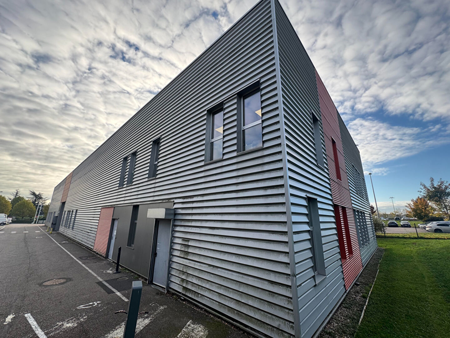 Photo A LOUER LOCAL D'ACTIVITE - METS EST - 1664 M² image 2/6